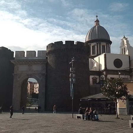 Puntoxenia Torri Aragonesi Apartment Наполи Екстериор снимка
