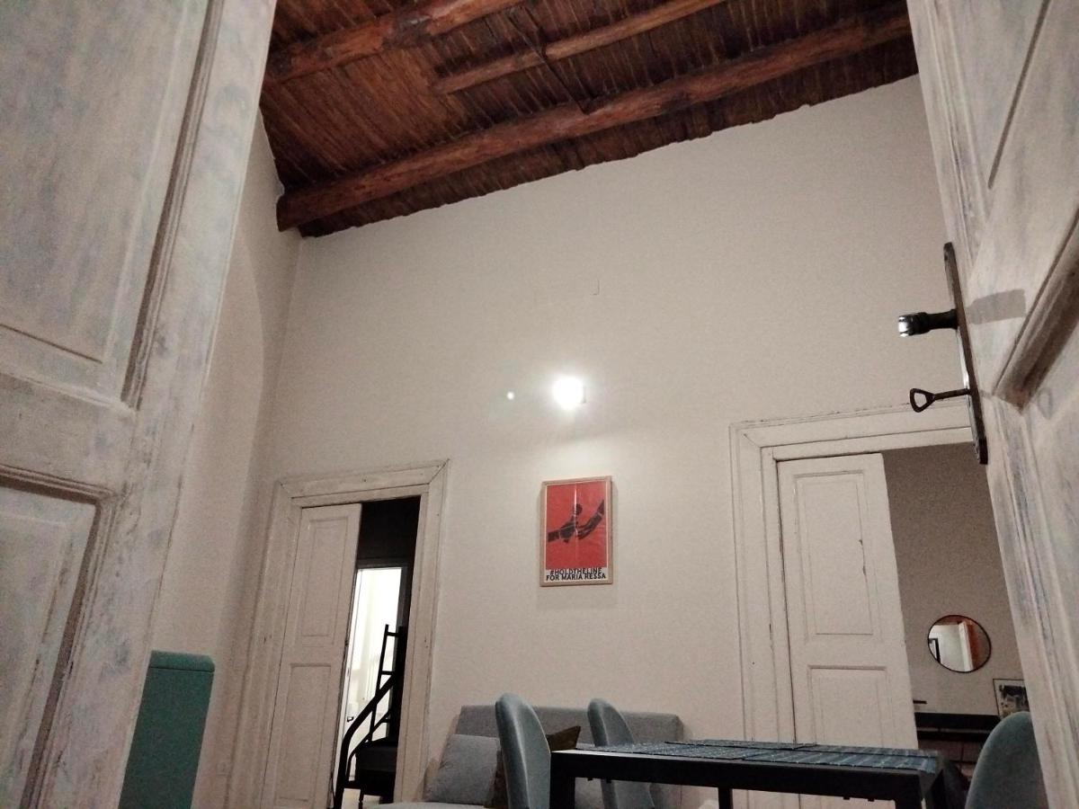 Puntoxenia Torri Aragonesi Apartment Наполи Екстериор снимка