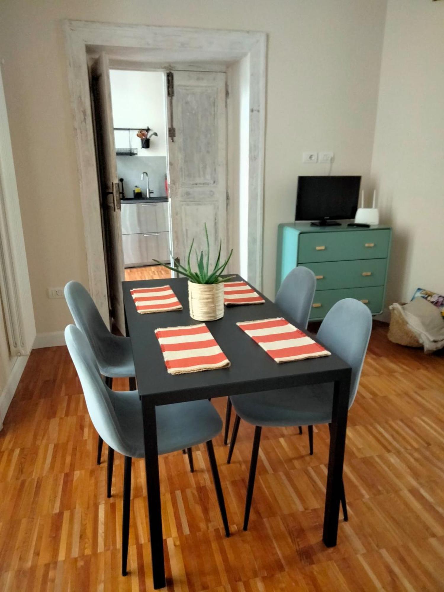 Puntoxenia Torri Aragonesi Apartment Наполи Екстериор снимка